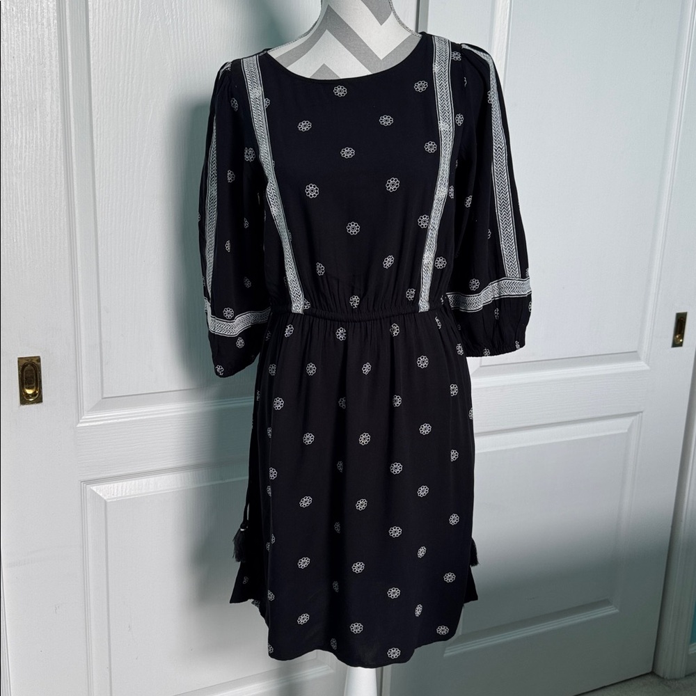 LOFT Black and White Patterned Long Sleeve Dress